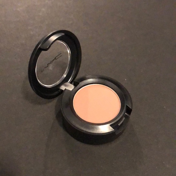 MAC Cosmetics Other - MAC Cosmetics Finjan Eyeshadow